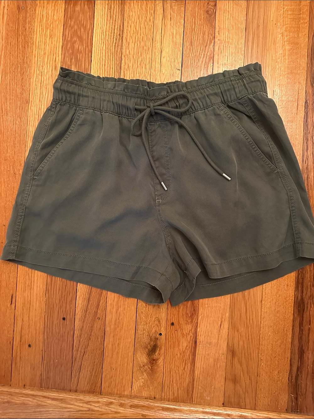 LOFT Olive Drawstring Relaxed Athletic Shorts
